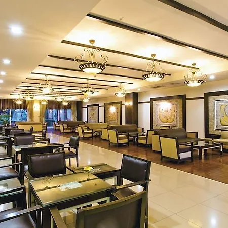 Resort Sural 5*