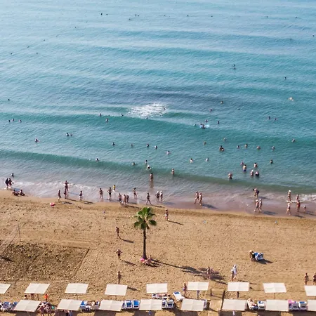 Sural (adults Only) Σιντέ