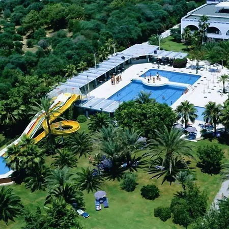 Sural (adults Only) Θέρετρο