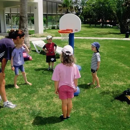 Sural (adults Only) Σιντέ