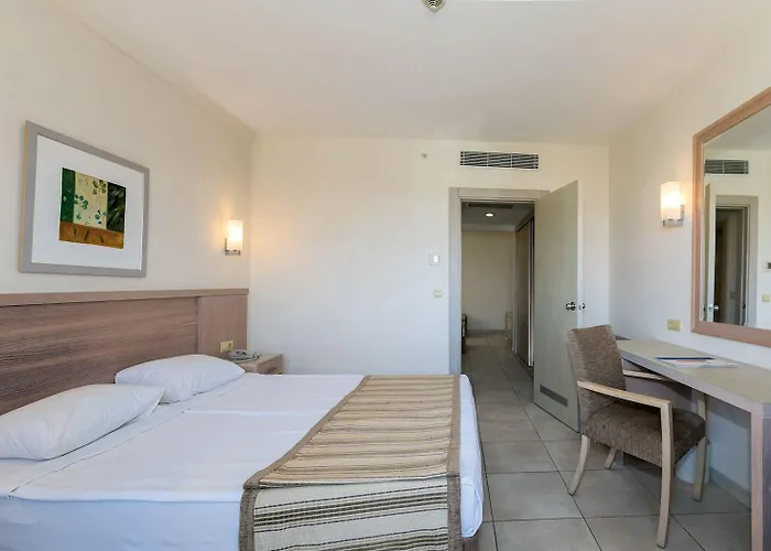 Sural (adults Only) 5* Sidé