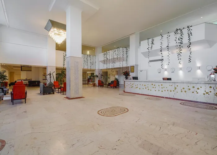 Sural (adults Only) Sidé